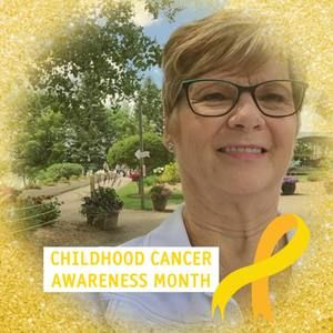 Meet your Posher, Lois